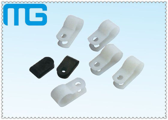 China o tipo braçadeira de 100pcs R de cabo de nylon branca da parede grampeia com nylon66 94V- 2, acessórios habilitados do cabo do CE fornecedor